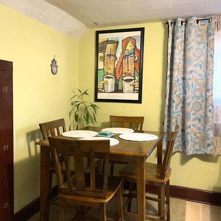Cozy 2Nd Floor Apartment With Private Entrance 치커피 외부 사진